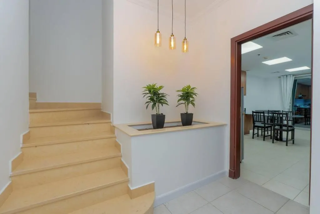 Sky High Lux 2 Bdr Dubai Marina Apartment